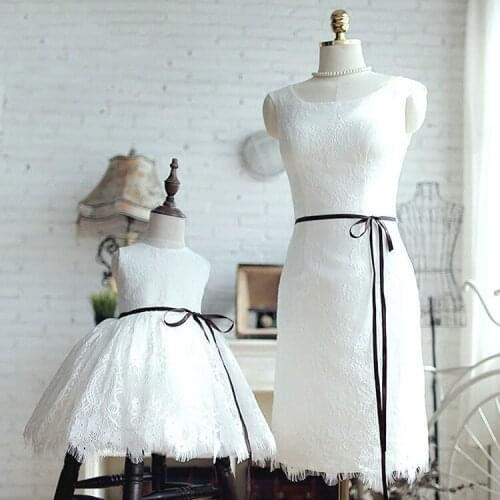 Mommy and Me Clothes Summer Mother Daughter Dresses Summer 2019 New Lace Party White Dresses Mother Daughter Matching Clothes