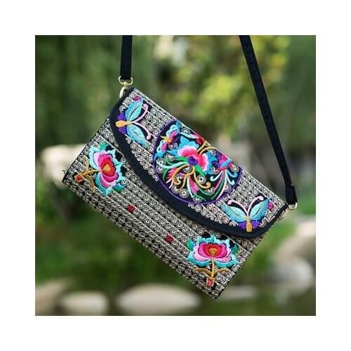 New Women Embroidered Cover bags!Hot Vintage Shopping embroidery shoulder&Crossbody bags messenger Small Lady handbag Carrier