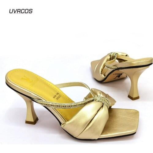 Latest High Heels Sexy Ladies Luxery Shoes Women Italian Elegant Women Wedding Shoes Decorated with Rhinestone Open Toe Pumps