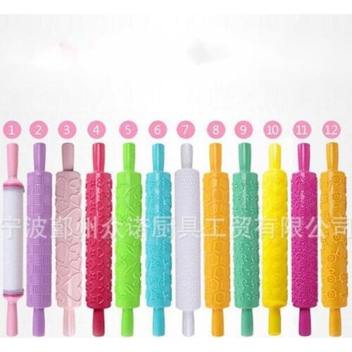 Heart Flower Pattern Rolling Pin Baking Cookies Biscuits Fondant Dough Roller PP Non-Stick Rolling Pin Embossing Mold DIY Baking