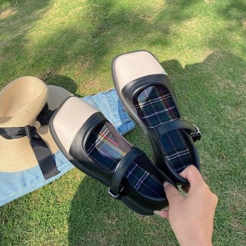 One Word Buckle Retro Square Head Shallow Mouth Mary Jane Womens Shoes Spring New Fashion Color Matching Small Leather Shoes