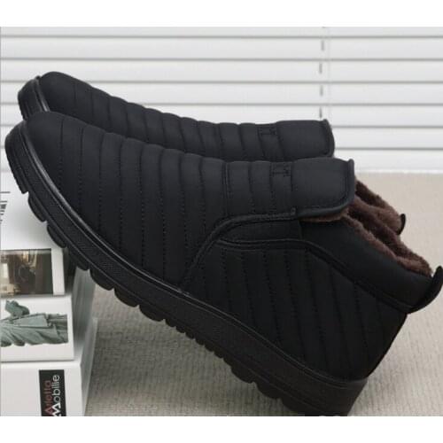 Winter mens old Beijing cloth shoes thickened non-slip casual mens boots