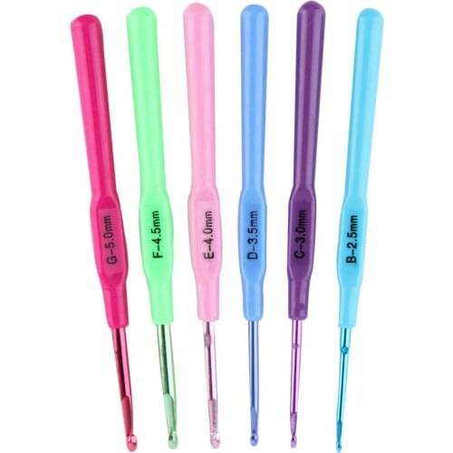 2018 New 6pcs Multicolor Knitting Needles Colorful Plastic Handle Aluminum Crochet Hooks Template Knit Needles Weave DIY Crafts