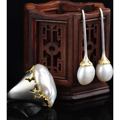 A new style of Italian handmade baroque abnormity pearl lady ring