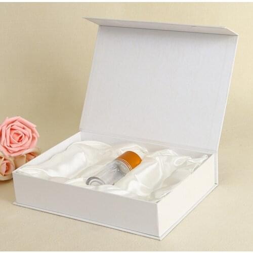 Wholesale printed rigid cardboard magnetic closure gift box,Custom Made Luxury Rigid Packaging Box ---PX10387