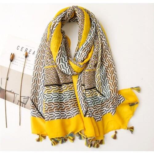 2021 Newest Women Geometry Printed Pattern Cotton Tassel Scarf Shawls Wraps Hijabs Scarf