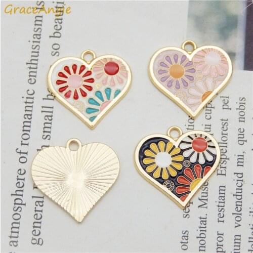 6pcs Gold Alloy Love Hearts Flower Charms For dangle earrings Women Neacklae Pendant Handmade Hair Clip DIY Bracelets Keychain