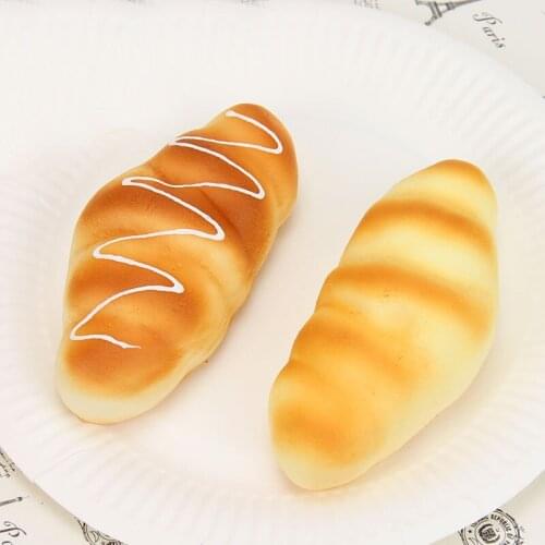 Decoration of kitchen with counterfeit bread props cabinet and imitation cheese pattern bread