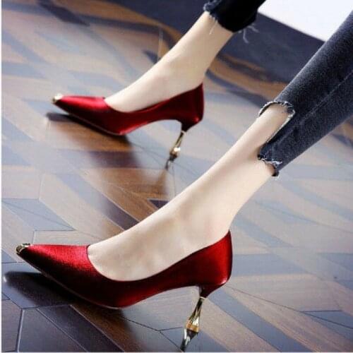 Metal Pointed Satin High Heels Spring and Autumn New Stiletto Womens Shoes Four Seasons Single Shoes Banquet Womens Shoes
