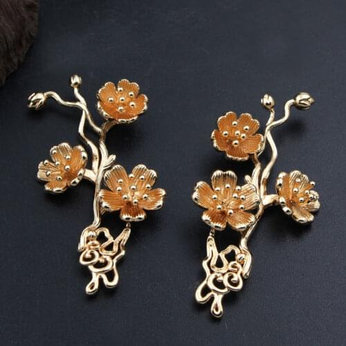 20pcs Quality Brass Metal Casted Winter Flower Tree Branch Pendant Charms Stamping Decoration for DIY Crafts Jewelry Accessories