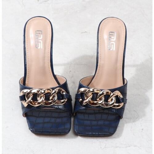 2021 New Brand Women Slipper Summer Outdoor Sandal Square High Heel Slip On Flip Flop Elegant Women Slides Sandal