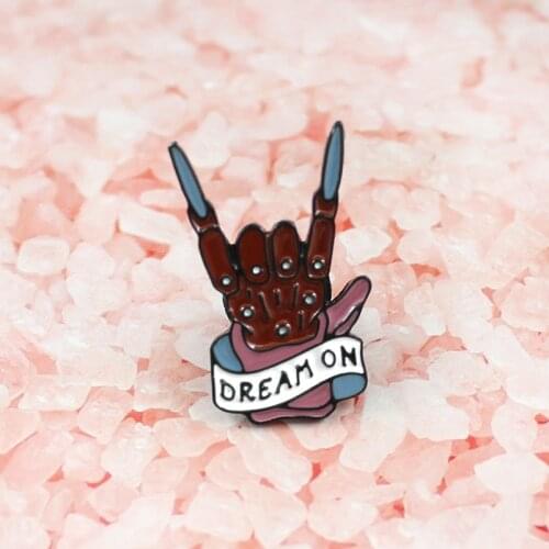 DREAM ON Freddy Krueger Glove Evil Enamel Brooches Lapel Pins Dark Punk Gothic Movie Jewelry fashion denim shirt badge gifts