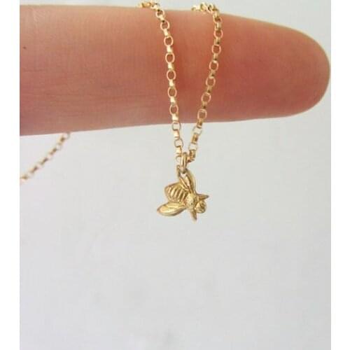 10PCS Tiny Honeybee Necklace Bumble Queen Honey Bee Wasp Necklace Cute Insect Animal Bird Bumblebee Honeycomb Beehive Necklaces