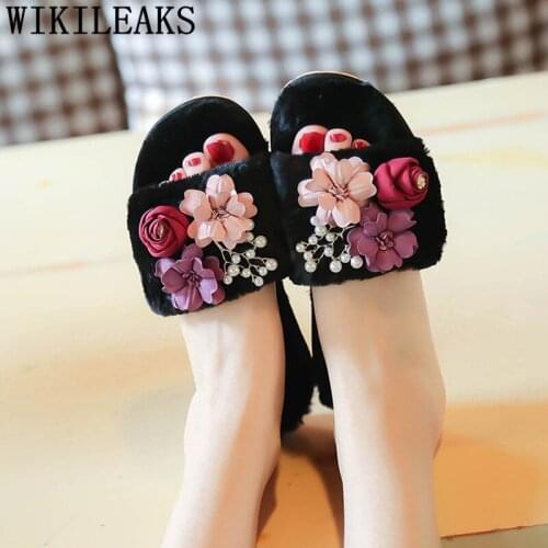 Winter slippers Flowers fashion bedroom slippers for women fur slides ladies shoes flat slippers big size women shoes тапочки