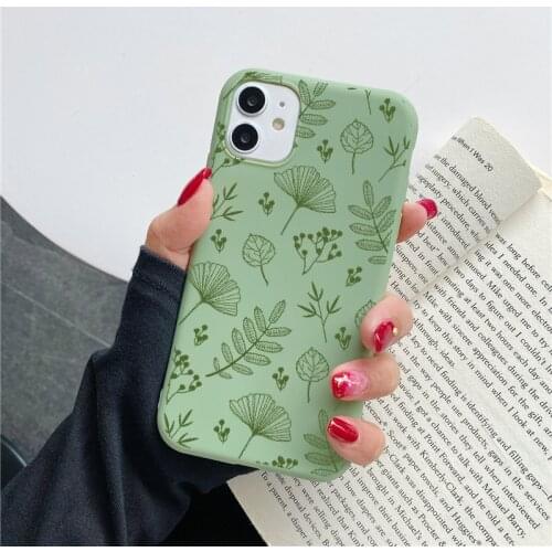 Retro Flower Leaf Leaves Phone Case for iphone X XS MAX XR 12 11 Pro Max 6s 7 8 Plus SE 2020 Soft Silicone Shockproof Back Cover