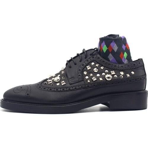 Black Bullock Carved Rivets Men Genuine Leather Shoes Banquet Pointed Toe Dress Shoes Handmade Lace Up Derby Zapatos De Hombre