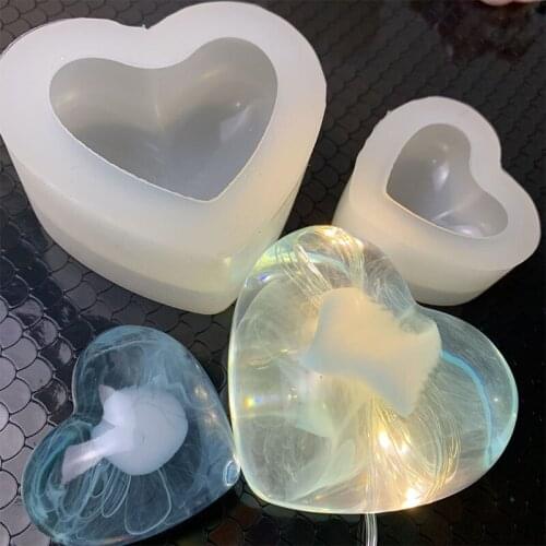 Transparent Heart-shaped Expoxy Resin Jewelry Mold DIY Crystal Epoxy Heart Shaped Aromatherapy Plaster Handmade Soap Making Tool