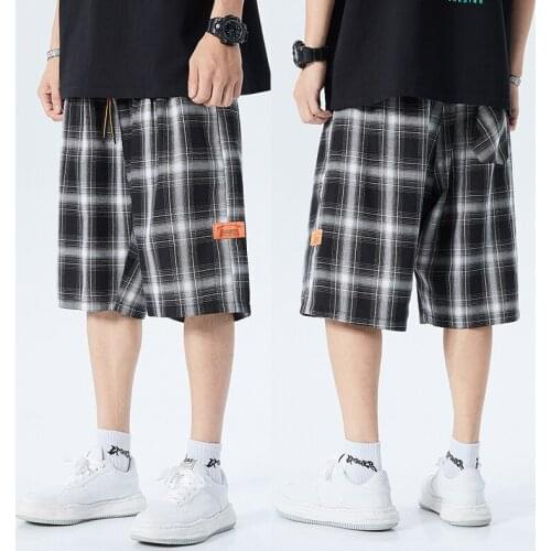 Mens Plaid Shorts 2021 Summer Loose Casual All-match Elastic Waist Chic Streetwear Bermudas Classic Brand Beach Shorts Male