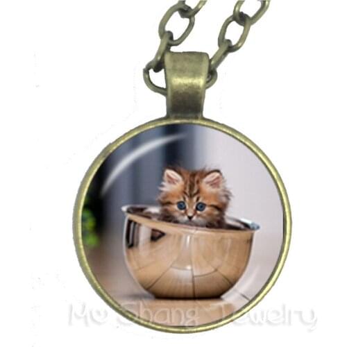 Customize Your Beloved Pet Necklace Round Glass Dome Cat Pattern Series Handmade Pendant Dog Lover Creative Gift Sweater chain