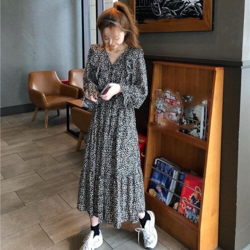 Casual Floral Print Women Dress Female Autumn Butterfly Sleeve Vintage Chiffon V-Neck Office Ladies Summer Dresses