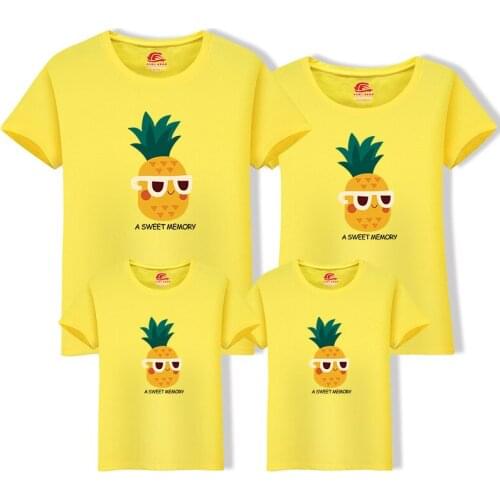 IFLIFE T-shirts For Dad And Son For A Photo Shoot