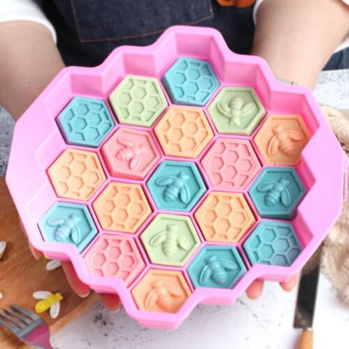 Bee Hive Honeycomb Cake Silicone mould Reusable Cake Mold Kitchen Baking Form Decoration Tools Bake Dish Chocolate Mold Cake Pan