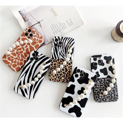 Fashion Leopard Print Pearl Chain Phone Case For iPhone 12 11 Pro Max XR XS Max X 7 8 Plus 12Mini Shockproof Soft Silicone Cover