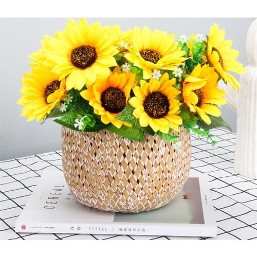 1Bunch Sunflower Silk Artificial Flower Bouquet Wedding Party Home Garden Decoration Living Room Table Window Decor Fake Flowers