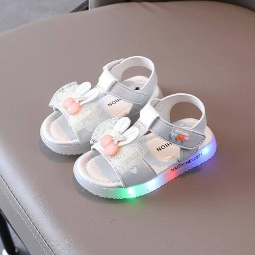 2021 Size 22-31 Girls Beach Sandals 1-6 Years Children Glowing Led Light Luminous Sandals Led Shoes Children Sandals for Girl