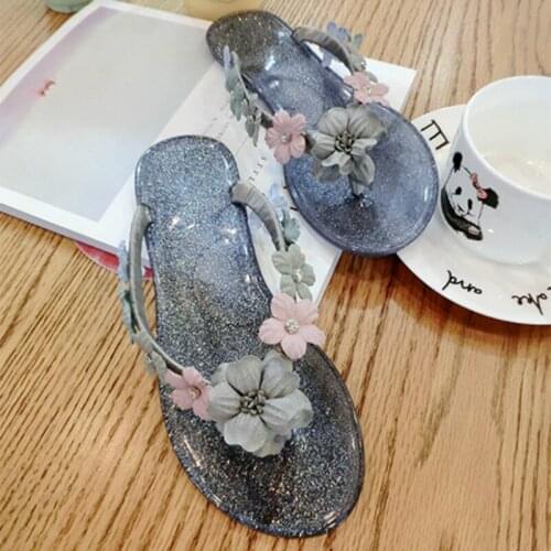 New Summer Crystal Flower Rhinestone Flat Heels Slippers Women Shoes Woman Flip Flops Sexy Ladies Shoes Beach Slippers Plus Size