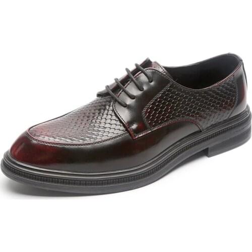 Men Shoes Formal Dress Casual Leather Shoes Business Wedding Loafers Designer Brogue Office Shoes