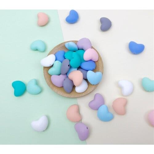 Baby Teether 10pcs Heart Shape Chewable BPA Free Silicone Beads Teething DIY Necklace Bracelet Baby Toy Accessories