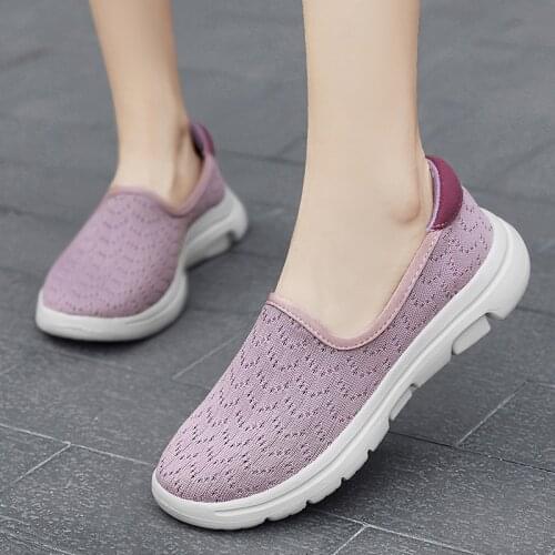 New Women Flats 2021 Spring Summer Ladies Mesh Flat Walking Running Shoes Soft Breathable Sneakers Casual Mother Gift