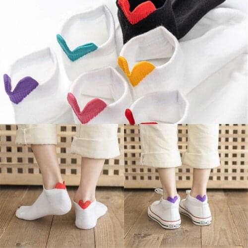 1Pair Women Cotton Socks Cute Heart Shape White Soft Breathable Ankle Socks Ladies Girls Casual Sports Short Socks Gifts