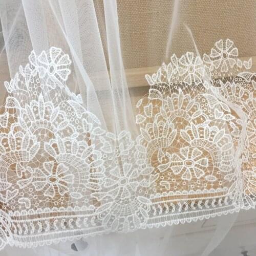 3 Yards Vintage Style Bridal Gown Lace Trim , Double Eyelash Crochet Wedding Veil in Ivory, Scalloped Trim DIY 20cm Wide