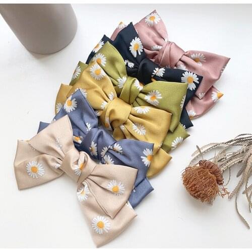 Hairlyah NEW Small Daisy Knotted Bow Hairpin Girls Hair Clips Barrette Bowknot Hairpins Hair Ornament Headress Hair Accessories