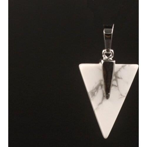 Hot Fashion Multi-color Howlite Pink Quartz Blue Aventurine Geometrical Triangle Pendant Jewellery for Women Vintage Accessories