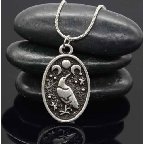 Wicca Triple Moon Goddess Viking Jewelry Odin Raven Amulet Pentagram Wiccan Pagan Moon Necklace Men Women Jewelery Dropshipping