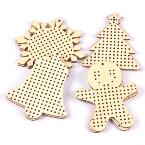 4Pcs Christmas Cross Stitch Hole Carving Wooden Pendant Scrapbooking Craft for Handmade Diy Handicraft Decor mt2663