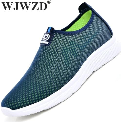 Casual Men Sneakers Summer Mesh Men Shoes Breathable Outdoor Hiking Shoes Comforable Slip-On Mens Loafers Zapatillas Hombre