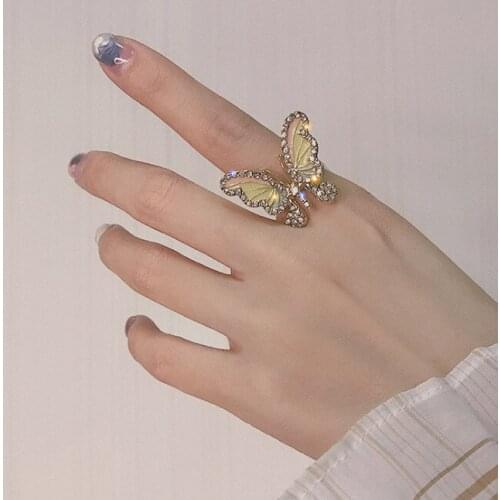 New 2021 Trend Womens Simple Rhinestone Colorful Butterfly Ring Vintage Ring For Women Fashion Jewelry Wedding Gifts