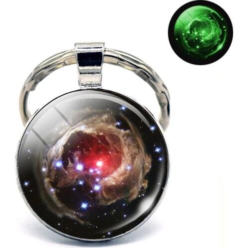 Glow In The Dark Galaxy Nebula Planet Key Chain Key Rings Holder Luminous Star Metal Keychain Men Car Key Holder gifts