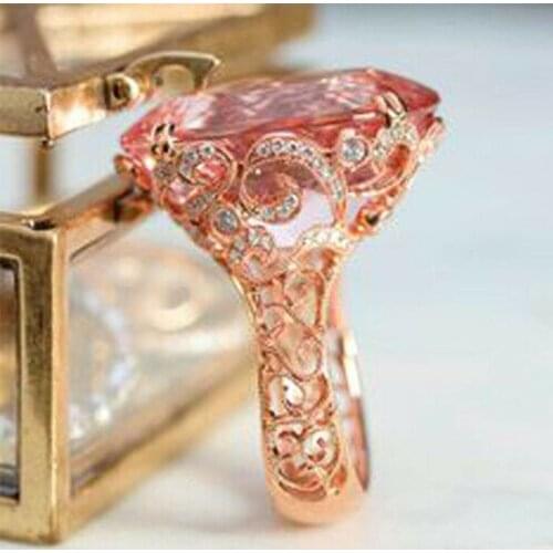 2019 New Luxury Shine Big Pink Crystal Cubic Zirconis Wedding Ring Rose Gold Color Rings for Women Party Jewelry Gift anillos