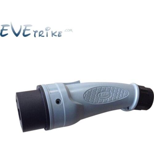 Durable long life waterproof charger connectors AC 220V 16A/32A or DC 48/60/72/96/108V 16A/32A for choice even charge spots