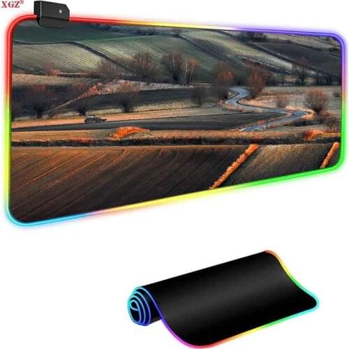 Xgz Beautiful Country RGB Gaming Mouse Pad Computer LED Game Player Big LOL Mouse Pad PC Table Mat Large Mouse Pad Desk Mats