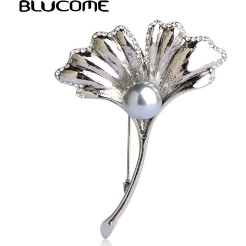 Blucome Clearance Ginkgo Leaves Shape Brooches Gray Simulated Pearl Brooch Pin For Women Girls Suit Collar Costume Jewelry Gift