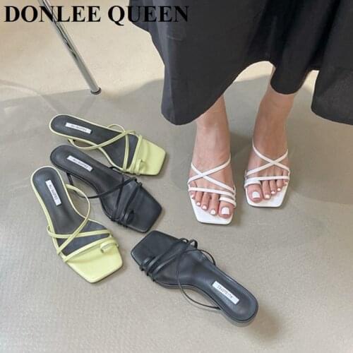 New Fashion Metal Low Heel Slippers Women Slip On Slides Brand Sandal Casual Narrow Brand Flip Flops Square Toe Outdoor Slipper