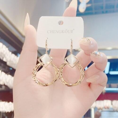 2021 new trend geometric round exaggerated pendant earrings personality fashion simple retro gold elegant Women jewelry