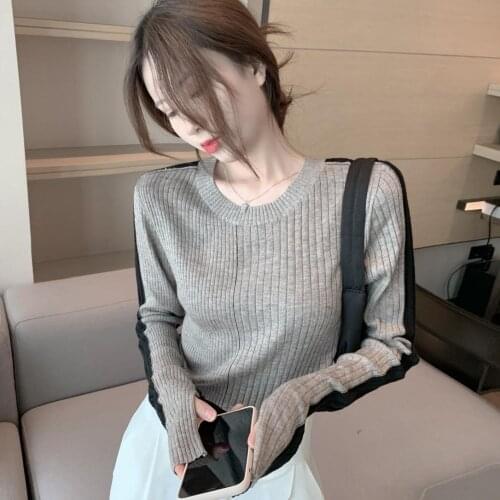 The film sets firm offers easy lazy long-sleeved sweater