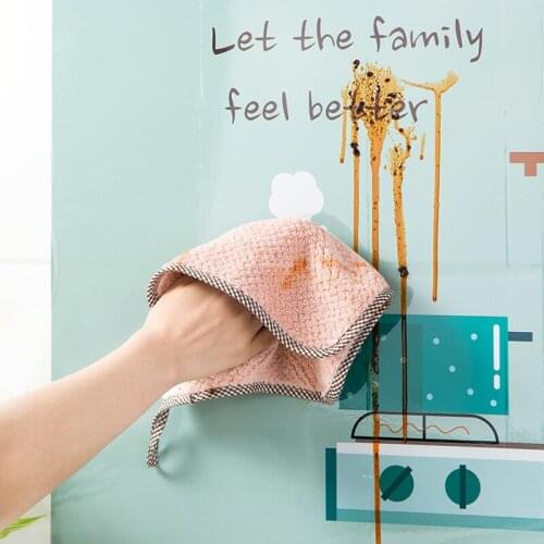 70cm * 45cm kitchen self adhesive oil proof wall with high temperature foil